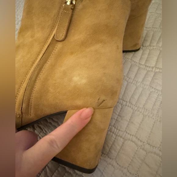 Kate Spade Alihandra Camel Suede boots Size 8M EUC Upper Leather - Picture 3 of 13